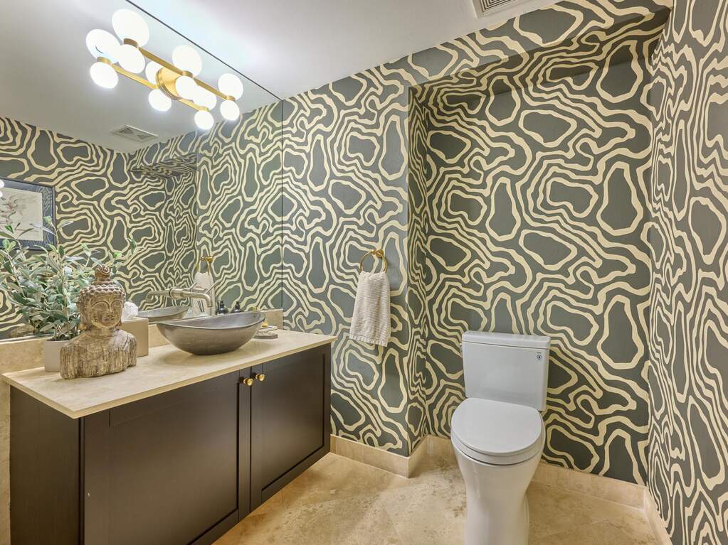 2 Bedroom Apartment/Flat's Image 12