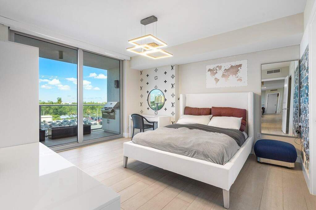 2 Bedroom Apartment/Flat's Image 8