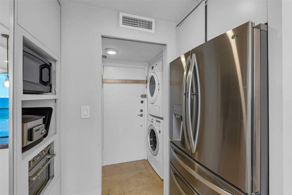 2 Bedroom Apartment/Flat's Image 14