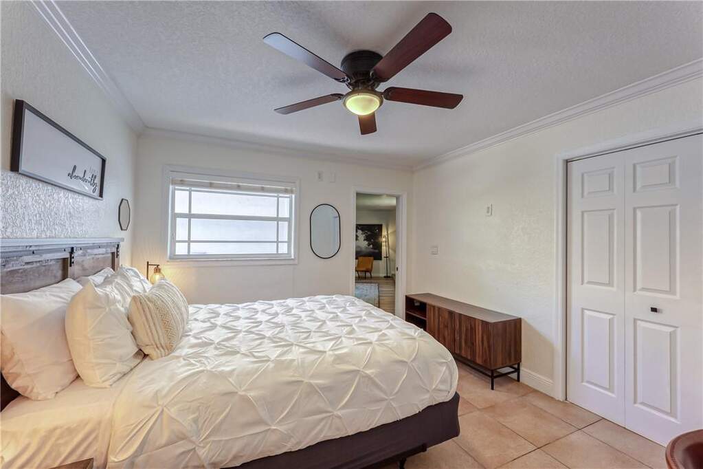 5 Bedroom Single Family Home/House's Image 30