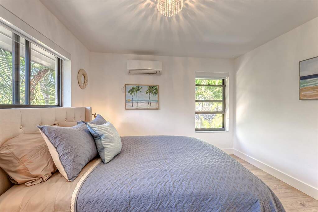 3 Bedroom Single Family Home/House's Image 47
