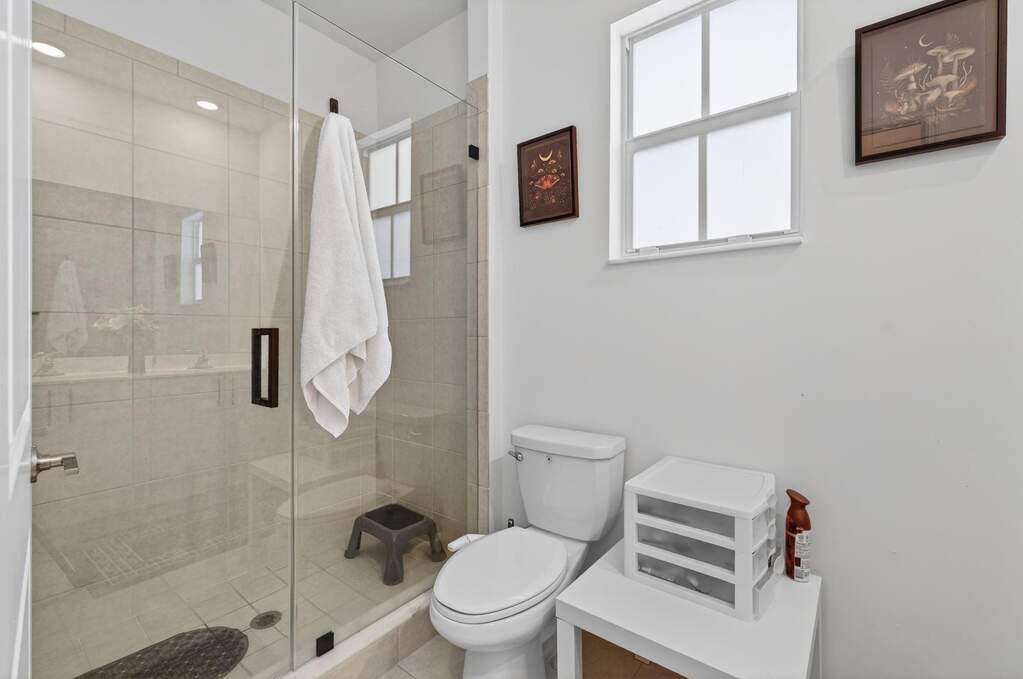 3 Bedroom Villa/Townhouse's Image 24