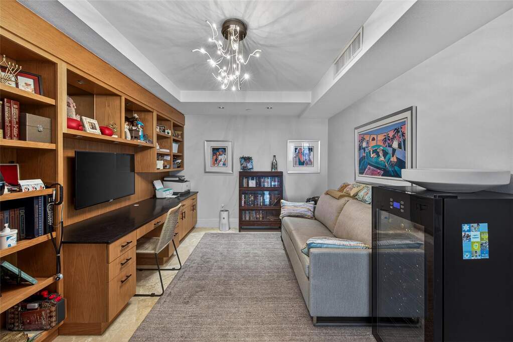 2 Bedroom Apartment/Flat's Image 21