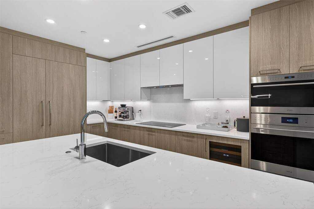 2 Bedroom Apartment/Flat's Image 12