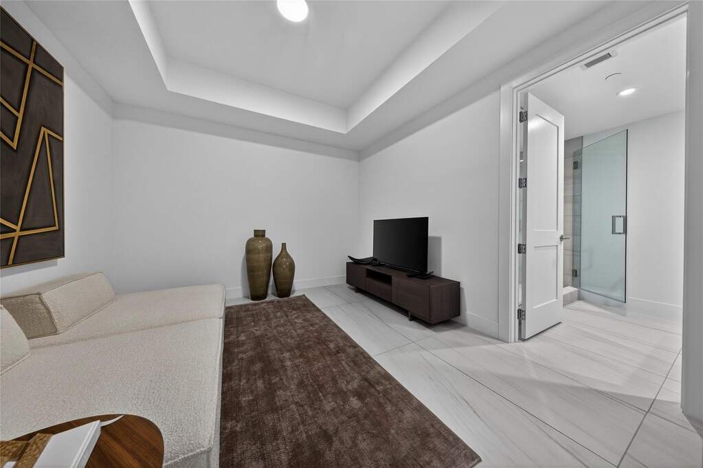 2 Bedroom Apartment/Flat's Image 24