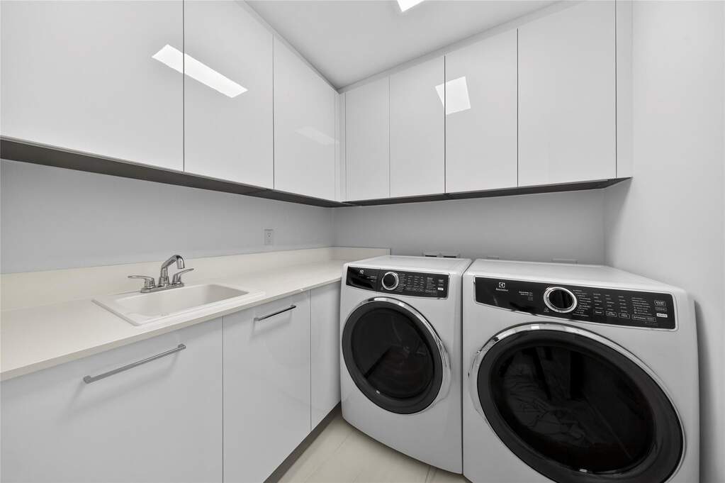 2 Bedroom Apartment/Flat's Image 28