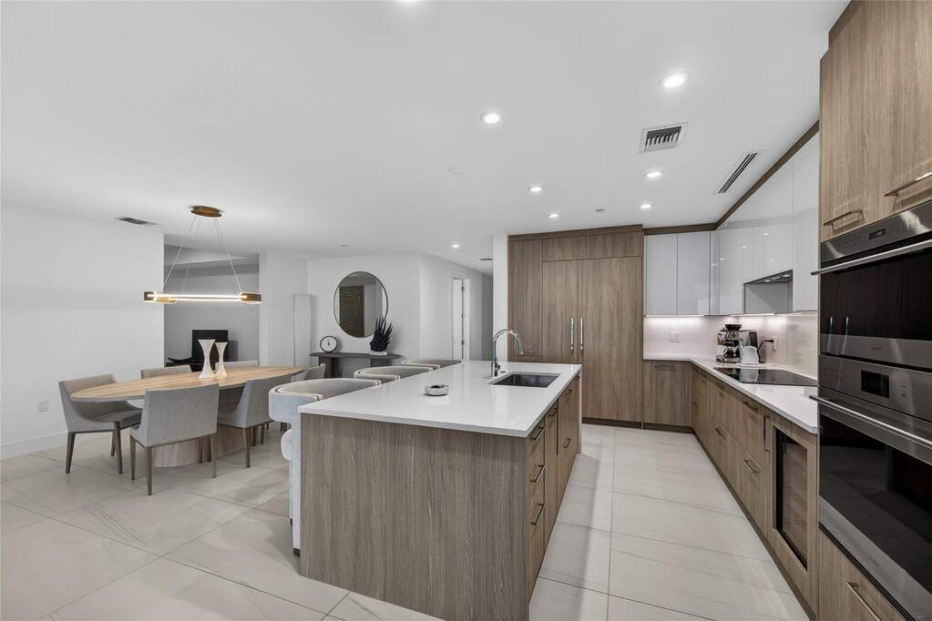 2 Bedroom Apartment/Flat's Image 5