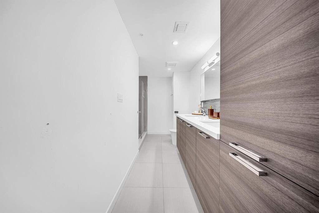3 Bedroom Apartment/Flat's Image 18