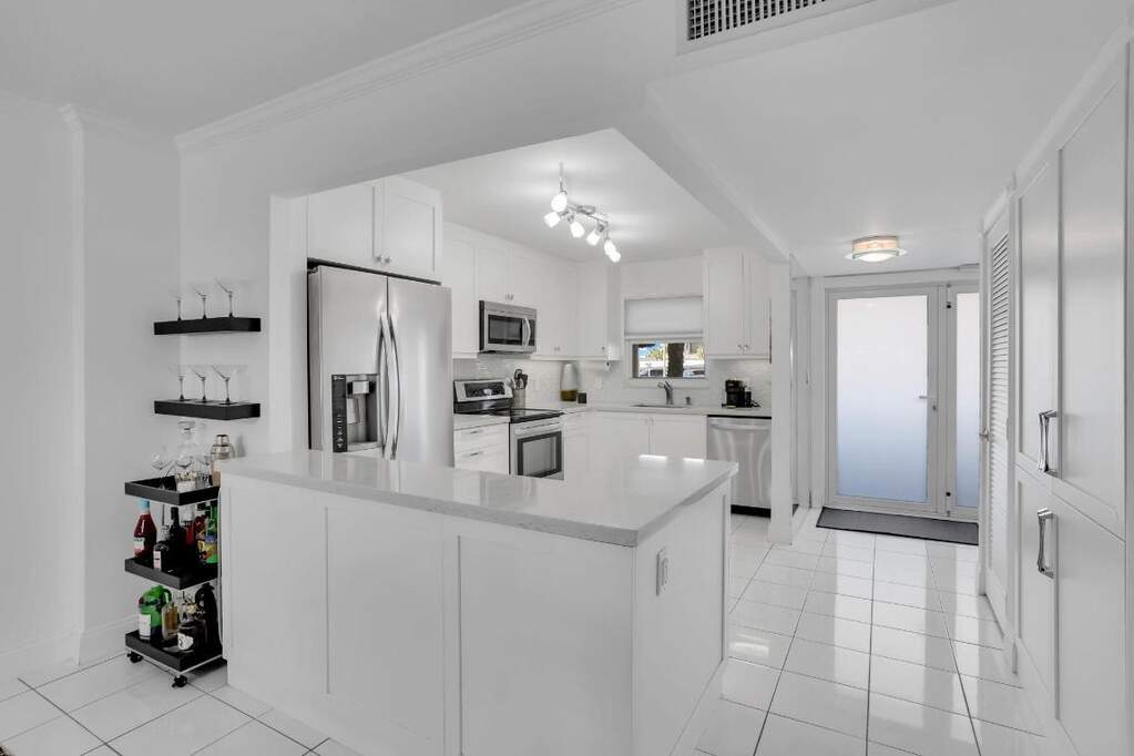 2 Bedroom Apartment/Flat's Image 3