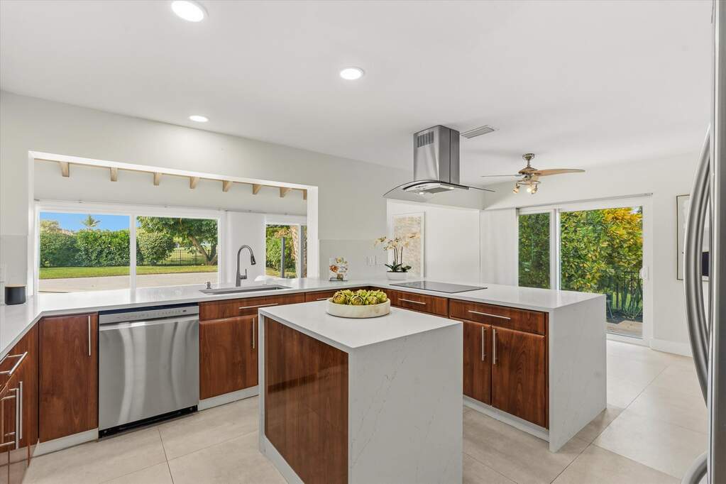 3 Bedroom Single Family Home/House's Image 17