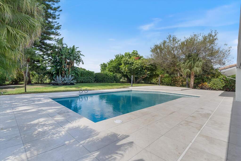 3 Bedroom Single Family Home/House's Image 36