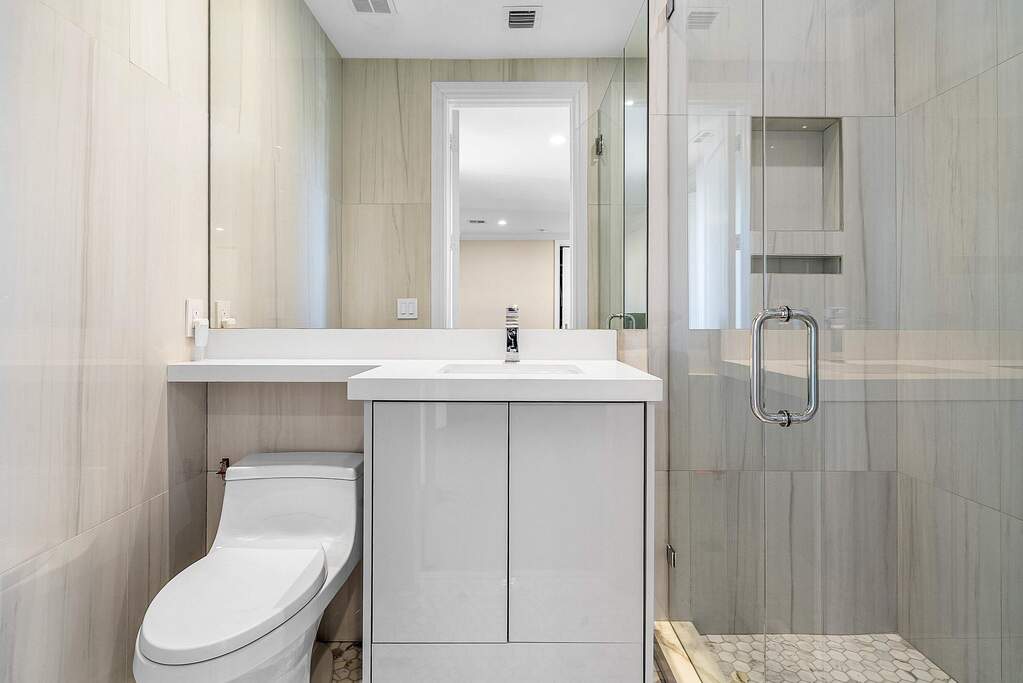 5 Bedroom Single Family Home/House's Image 45