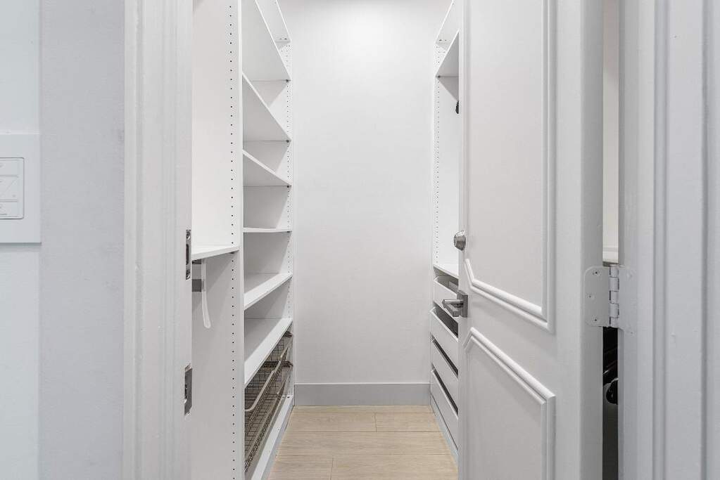 4 Bedroom Single Family Home/House's Image 33