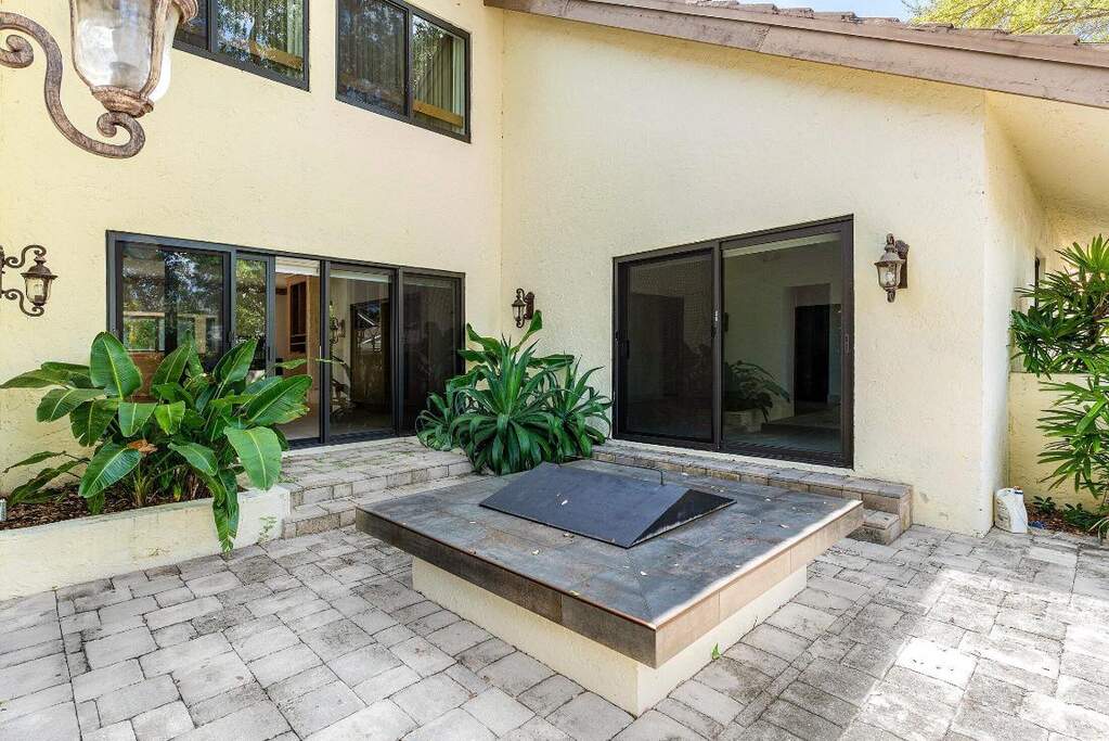 4 Bedroom Single Family Home/House's Image 67