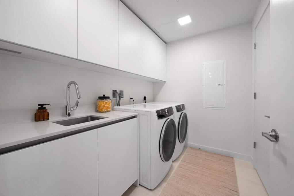 3 Bedroom Apartment/Flat's Image 5