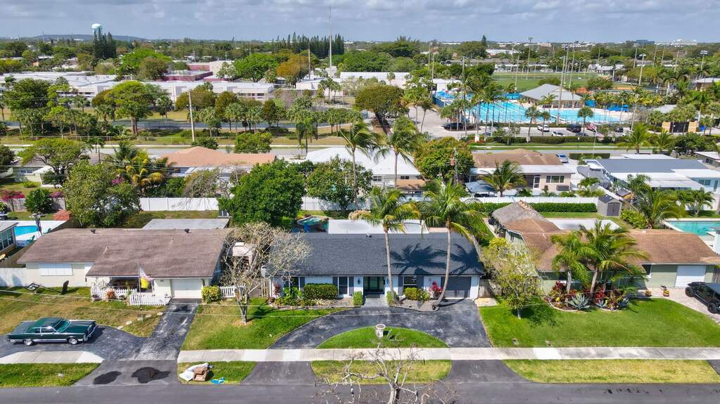 3 Bedroom Single Family Home/House's Image 28