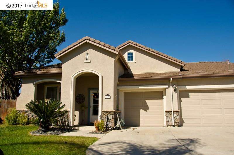 27 Susie Ct, Oakley, CA 94561