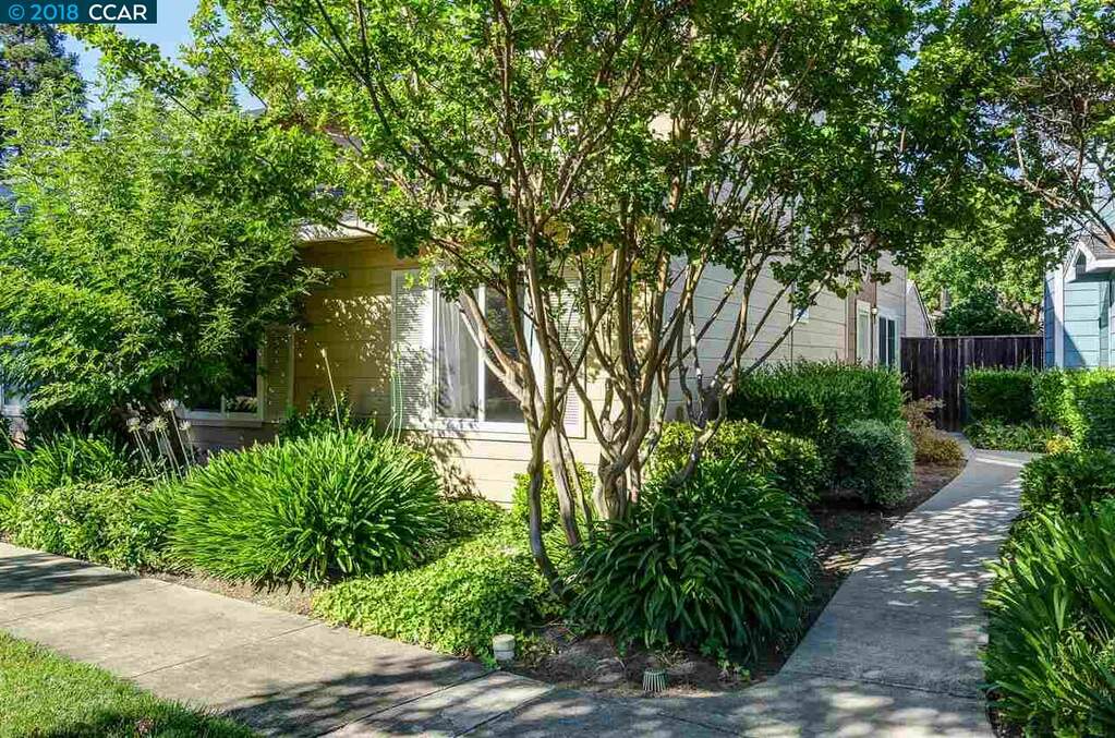 2610 Nut Tree Rd, Vacaville, CA 95687