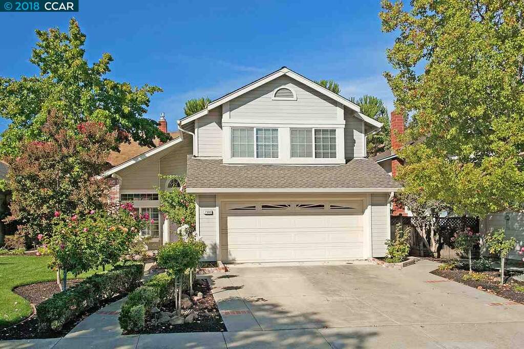 7900 Crossridge Rd, Dublin, CA 94568