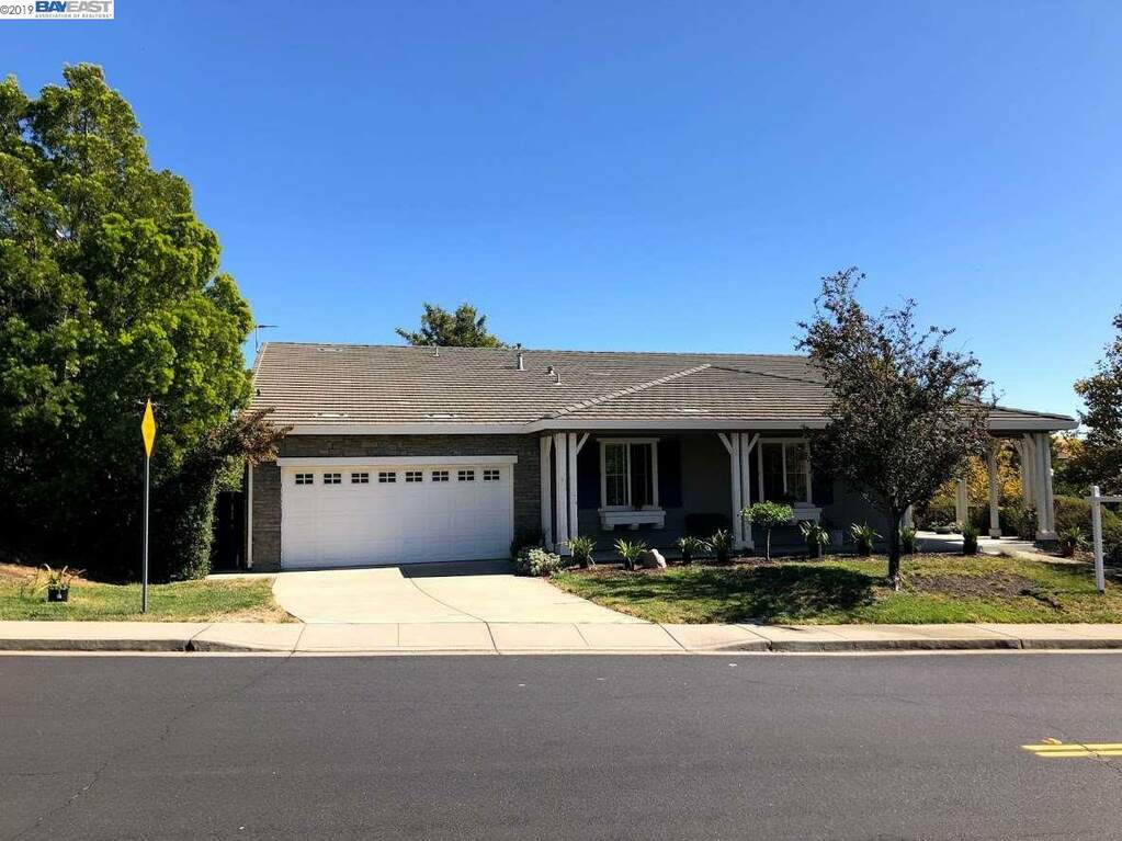 3502 Valley View Ct, Fairfield, CA 94534