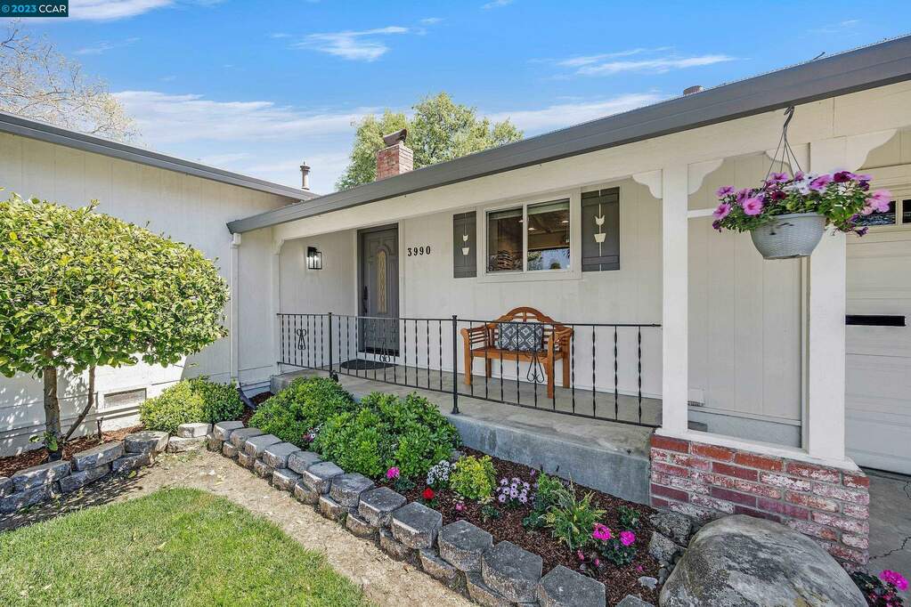 3990 Newcastle Rd, Concord, CA 94519