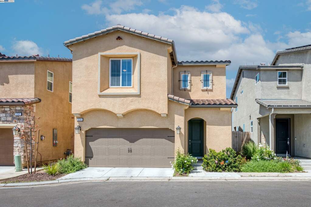 224 S Mission Drive, Madera, CA 93636