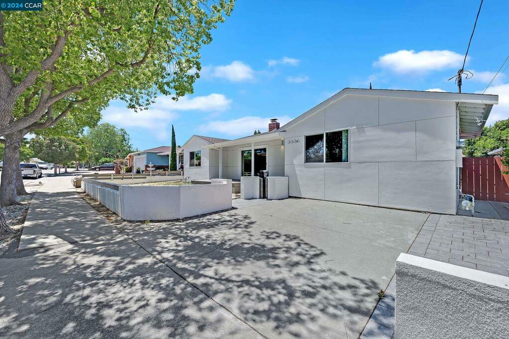 3856 Brookside Dr, Pittsburg, CA 94565