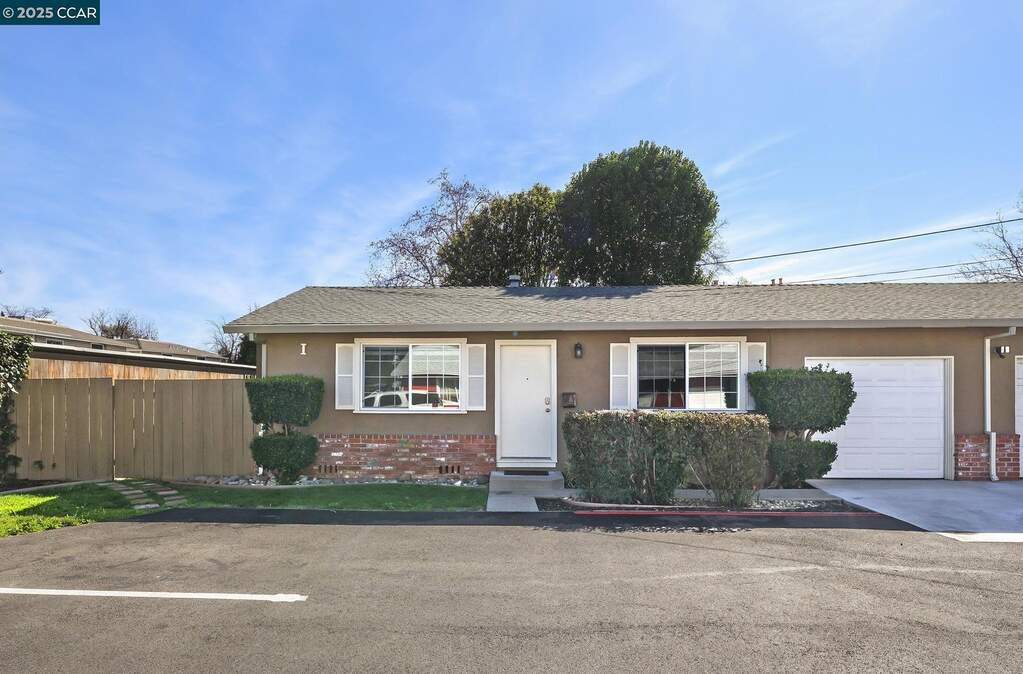 1220 Detroit Ave #I AS IN INDIA, Concord, CA 94520
