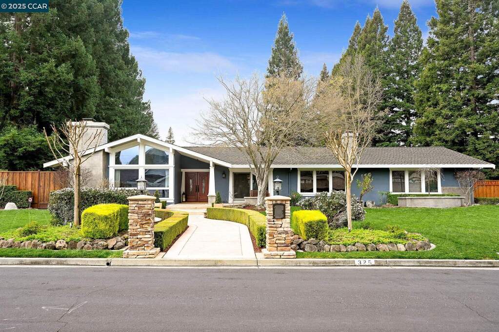 325 Lakeview Place, Alamo, CA 94507