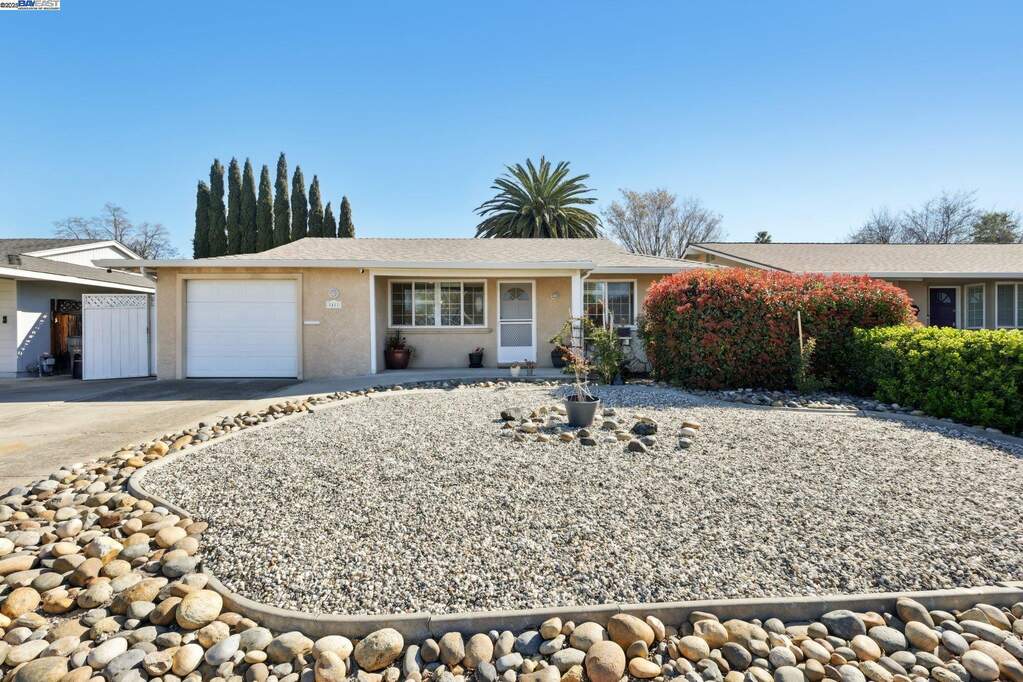 1411 Hollyhock St, Livermore, CA 94551
