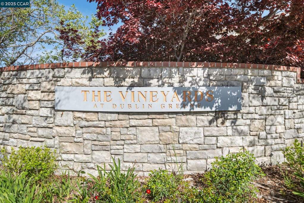 4612 Sandyford Ct photo