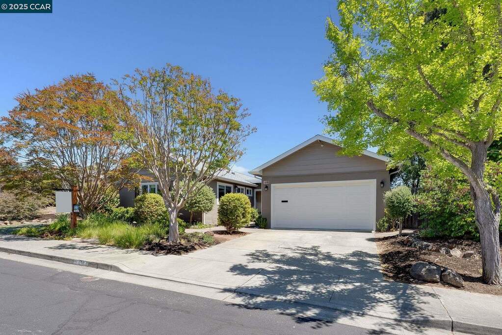 1430 Piedra Drive, Walnut Creek, CA 94597