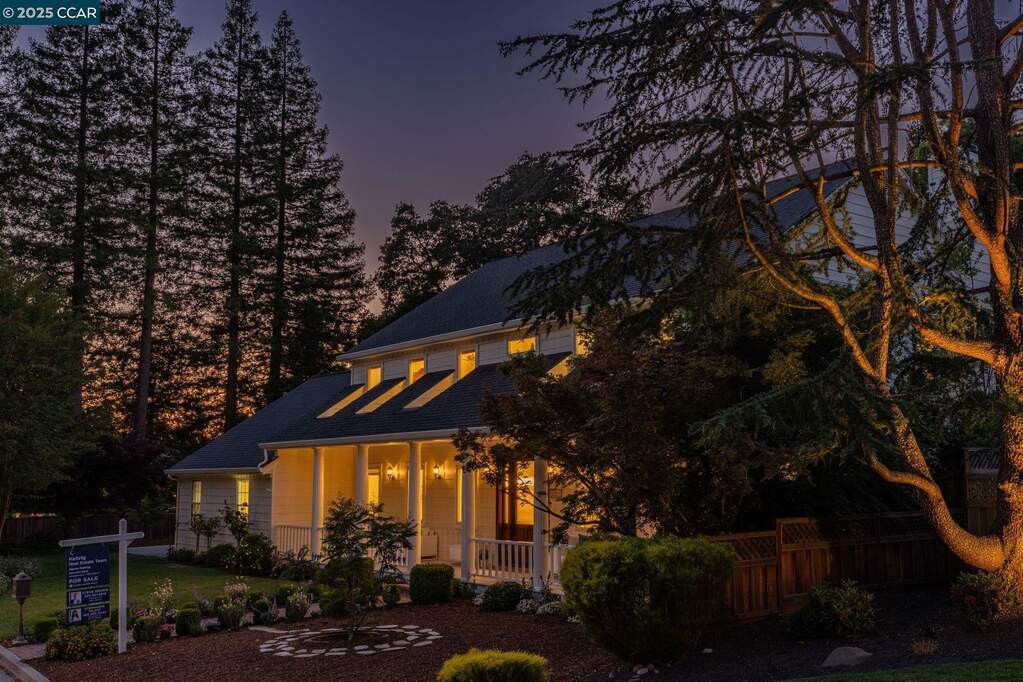 2363 Fish Creek Pl, Danville, CA 94506