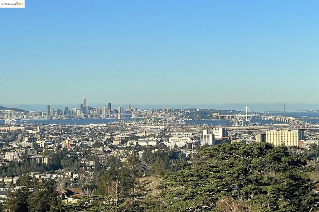310 Pacific Ave photo