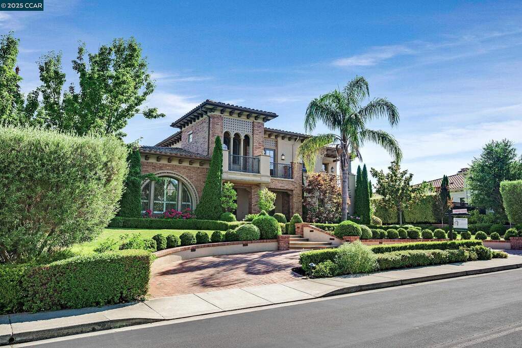 123 Alamo Springs Dr photo