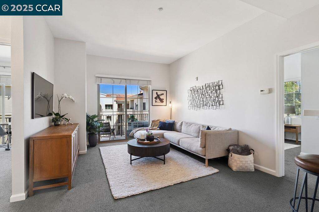 1315 Alma Ave #412, Walnut Creek, CA 94596