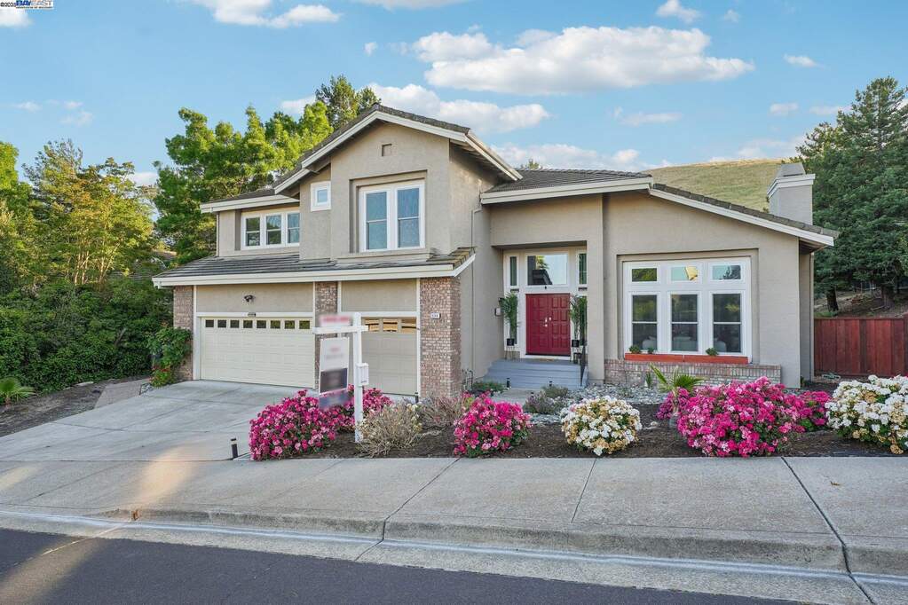 8244 Ne Brittany Drive photo