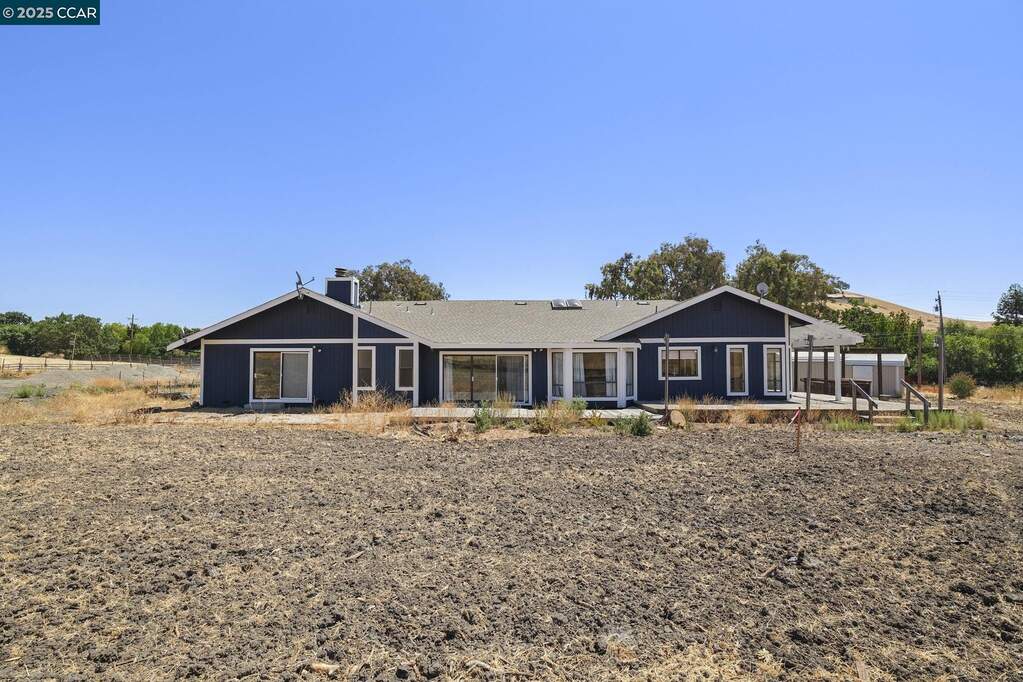 1610 Lawrence Road, Danville, CA 94506