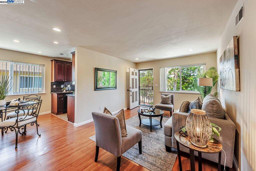 32632 Brenda Way photo