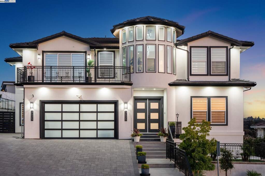 3606 Sarita St photo