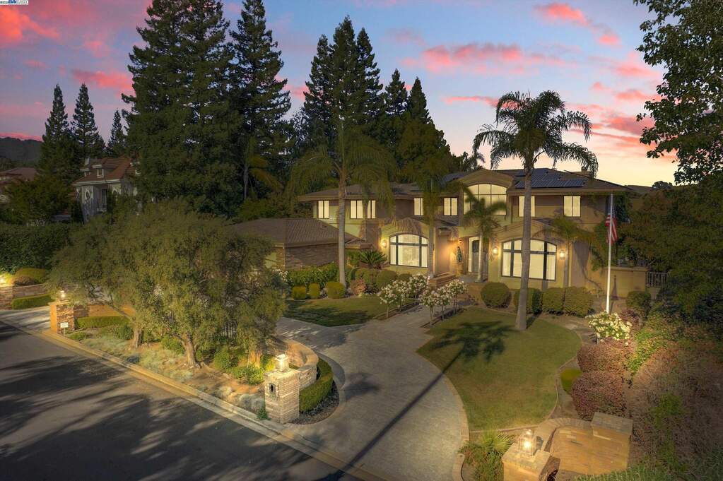 4478 Deer Ridge Road photo