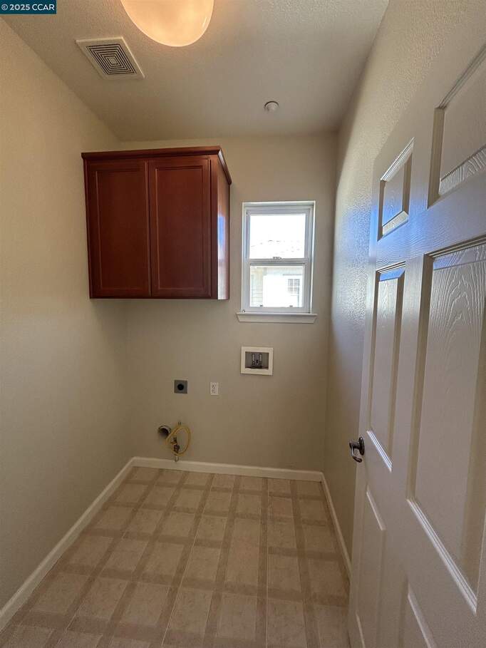 389 Black Rock Street, Brentwood, CA 94513