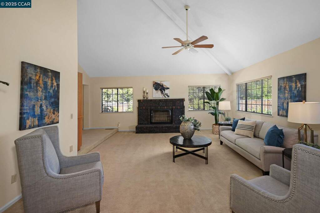 1075 Irwin Court, Concord, CA 94518