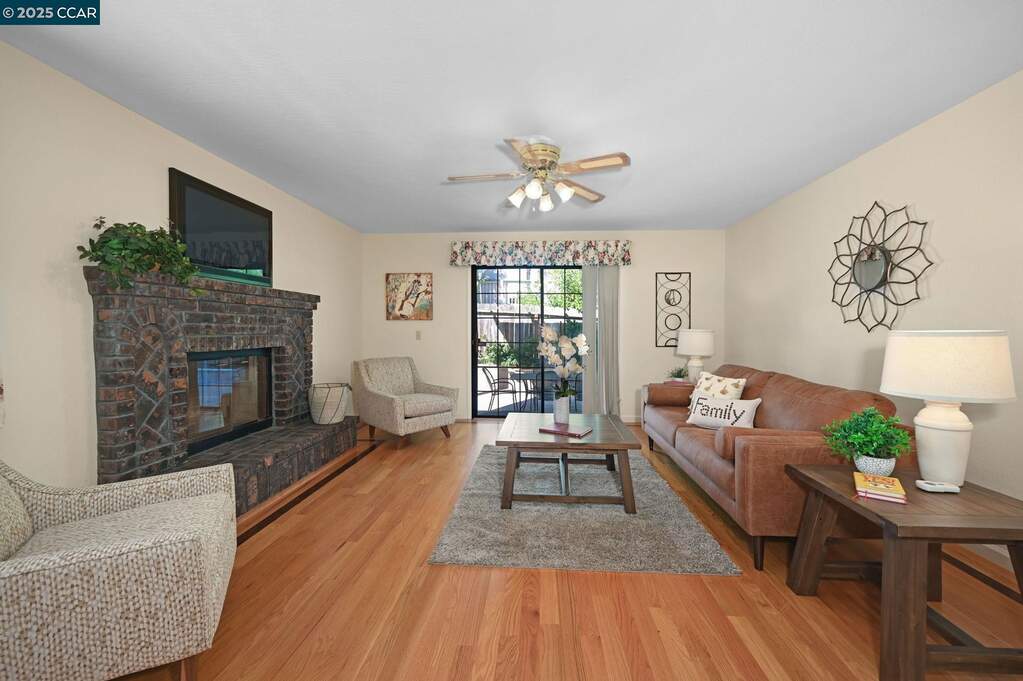 1075 Irwin Court, Concord, CA 94518