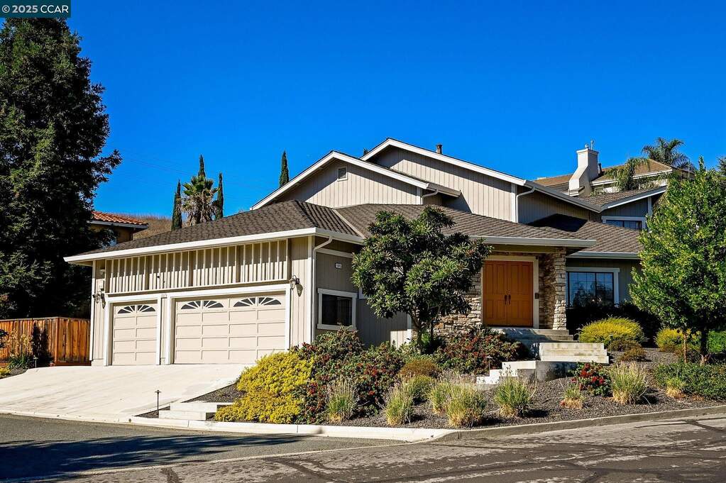 1075 Irwin Court, Concord, CA 94518