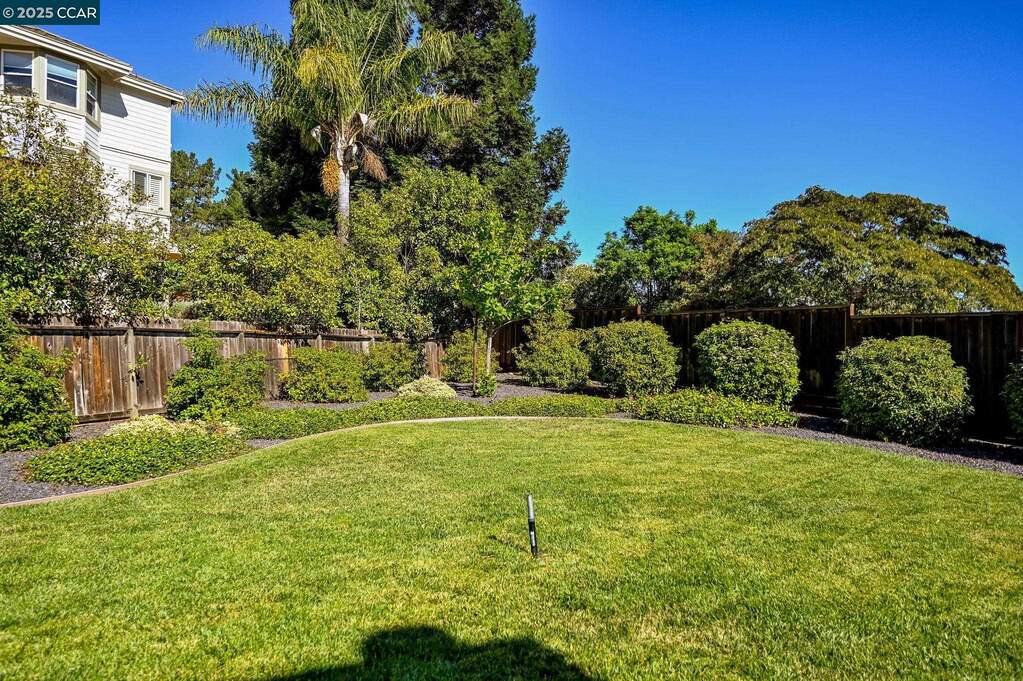 1075 Irwin Court, Concord, CA 94518