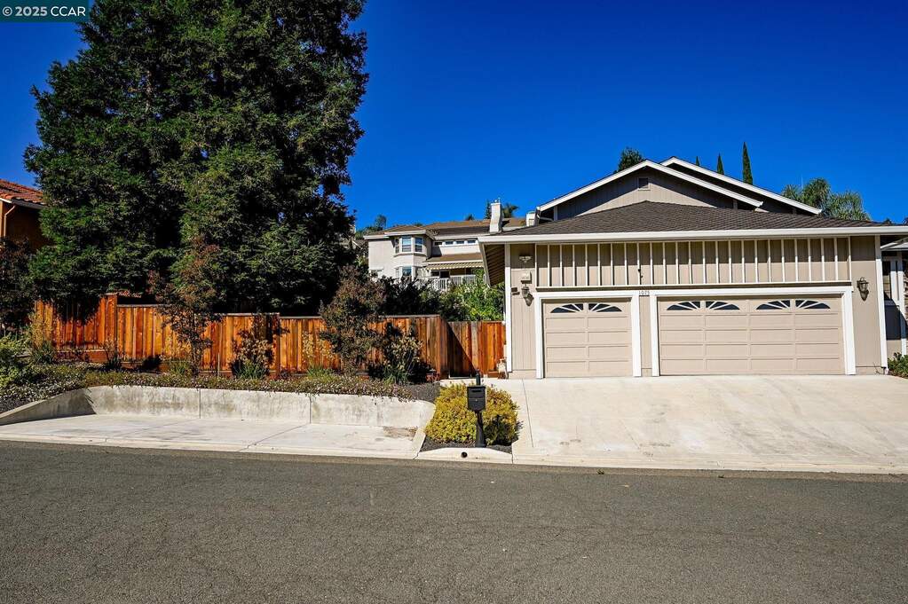 1075 Irwin Court, Concord, CA 94518