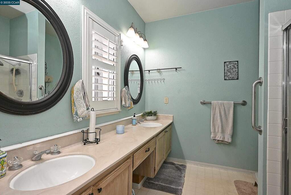 1120 Fox Hound Rd, Vacaville, CA 95687