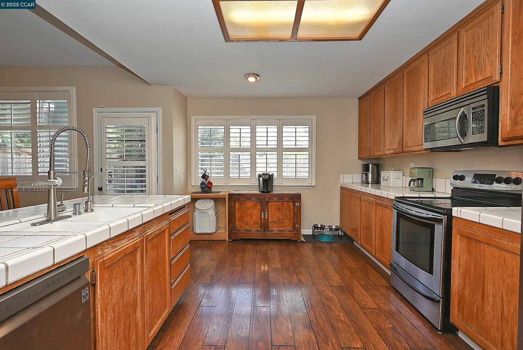 1120 Fox Hound Rd, Vacaville, CA 95687