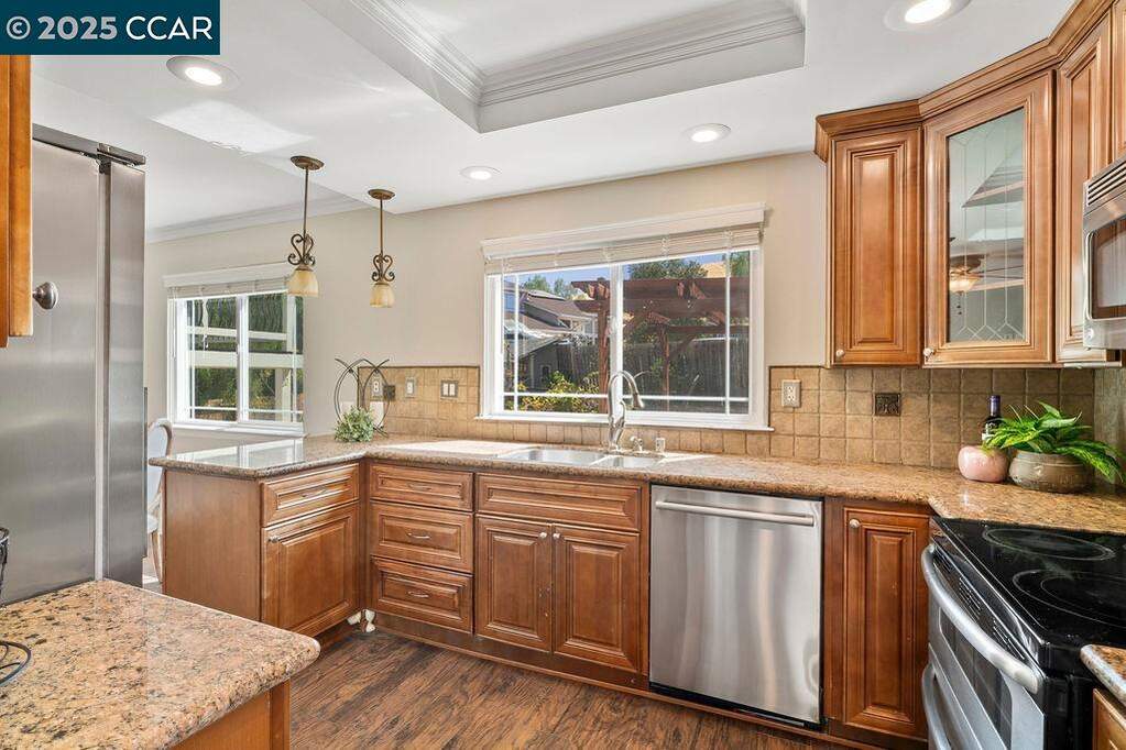 3988 Alta Vista Cir, Pittsburg, CA 94565